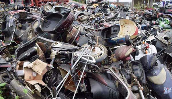 報廢的汽車、電瓶車、新能源汽車1.jpg